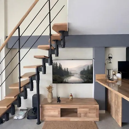 Apartamento Your In A Modern And Warm Two-room *