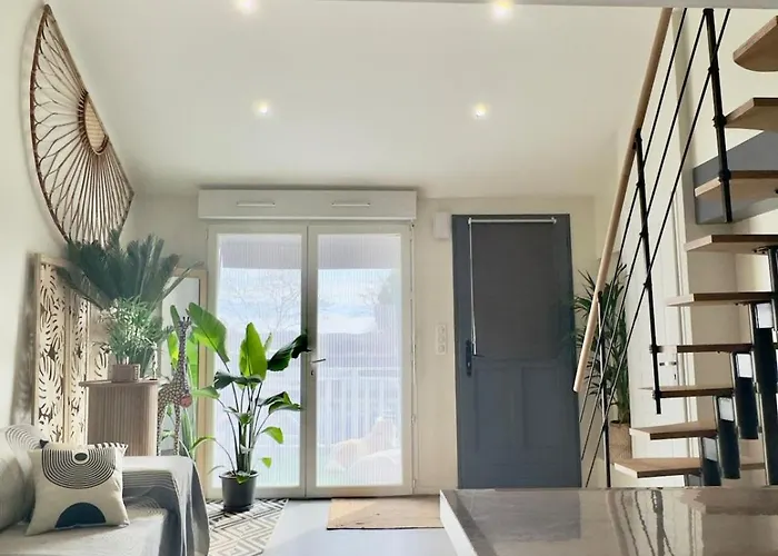 Apartamento Your In A Modern And Warm Two-room